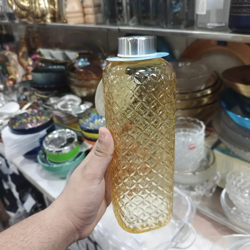 Premium Crystal Glass Water Bottle – 1000 ML (Model - Golden Diamond)
